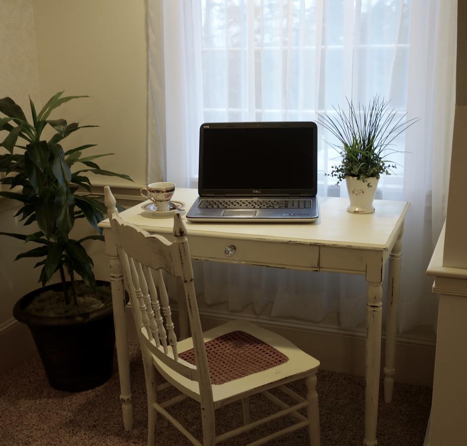 King Room with Garden View