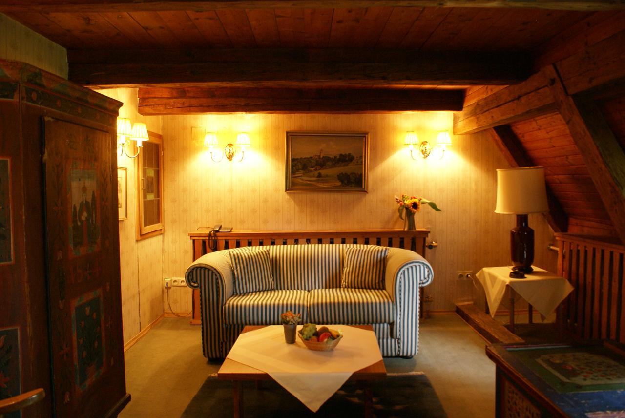 Standard Suite,662706762:JPEG