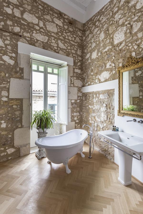 Chambre Double Deluxe avec Baignoire