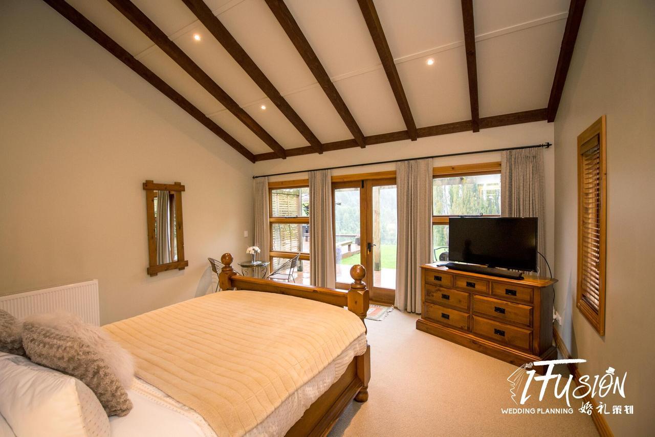 Superior Double Room Mountain View