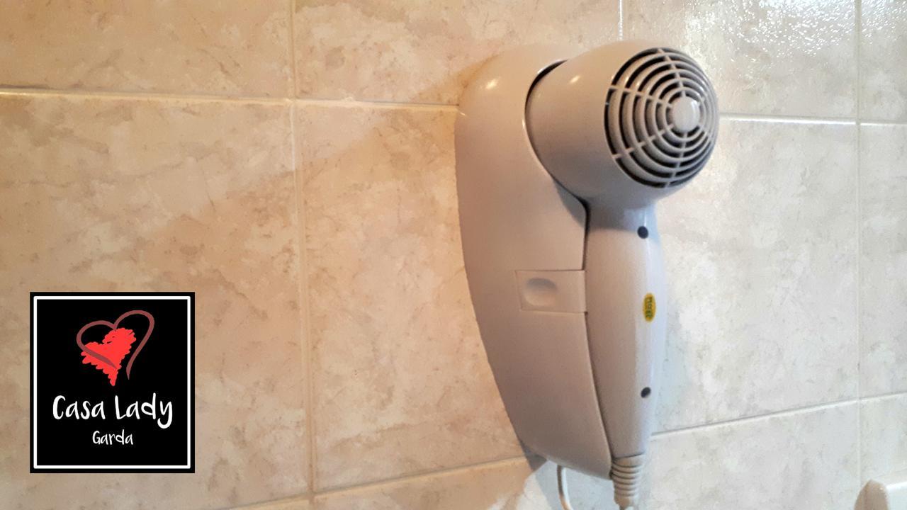 2 Camere Comunicanti
