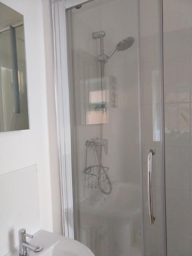 King Room,666091329:JPEG