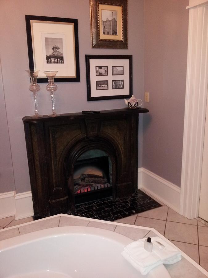 King Room with Spa Bath