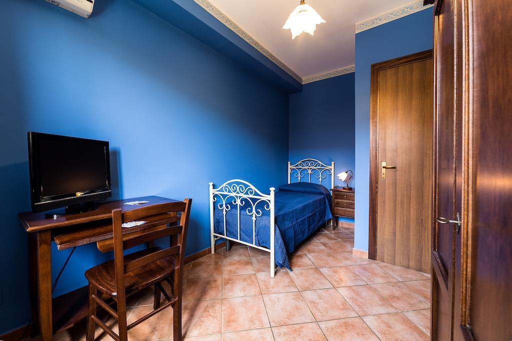 Camera Familiare con Bagno Privato
