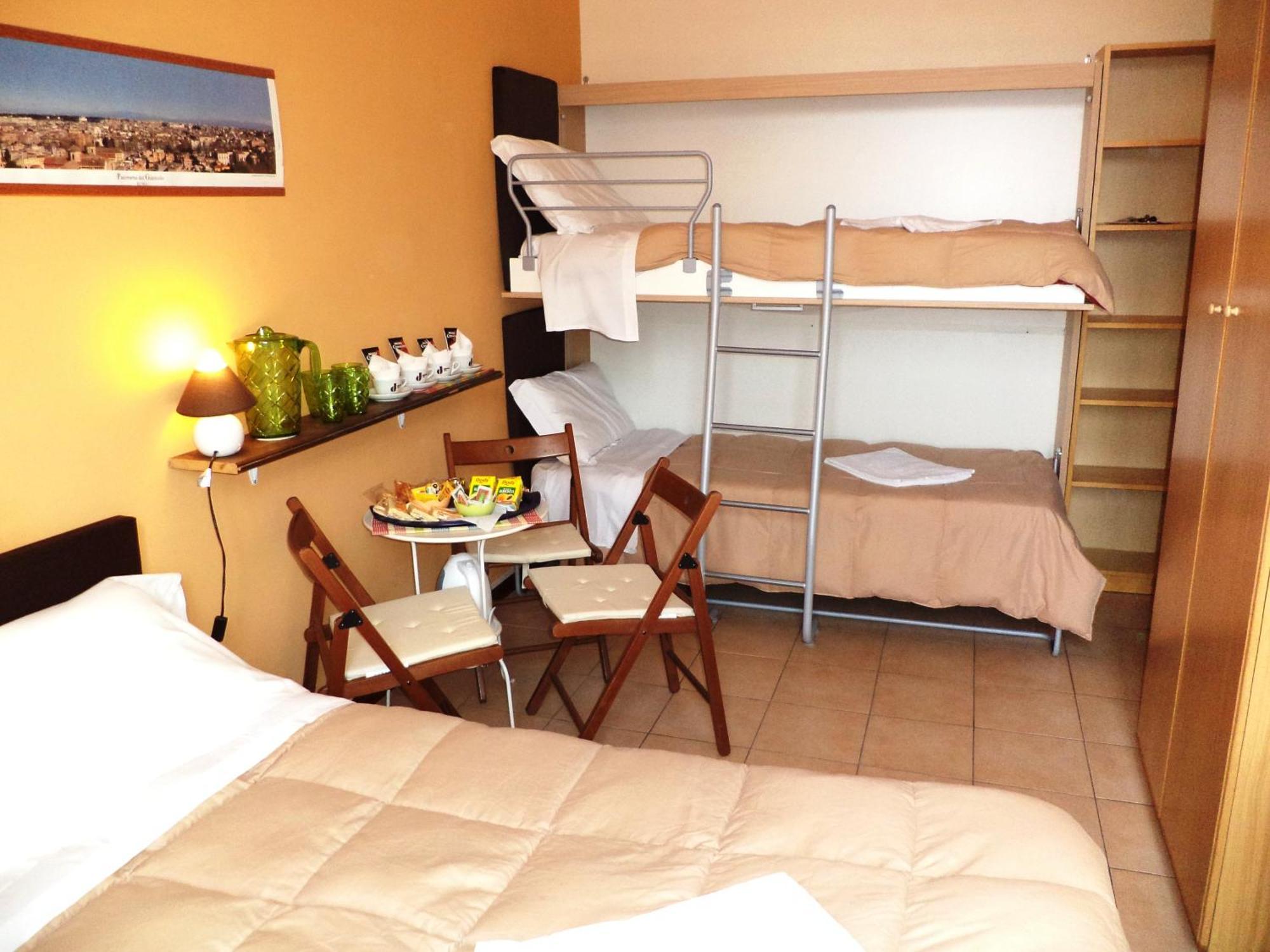 Chambre Quadruple Économique avec Lits Superposés