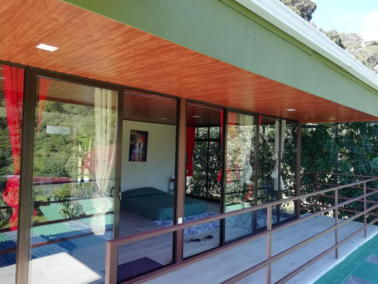 Apartamento con vistas a las montañas