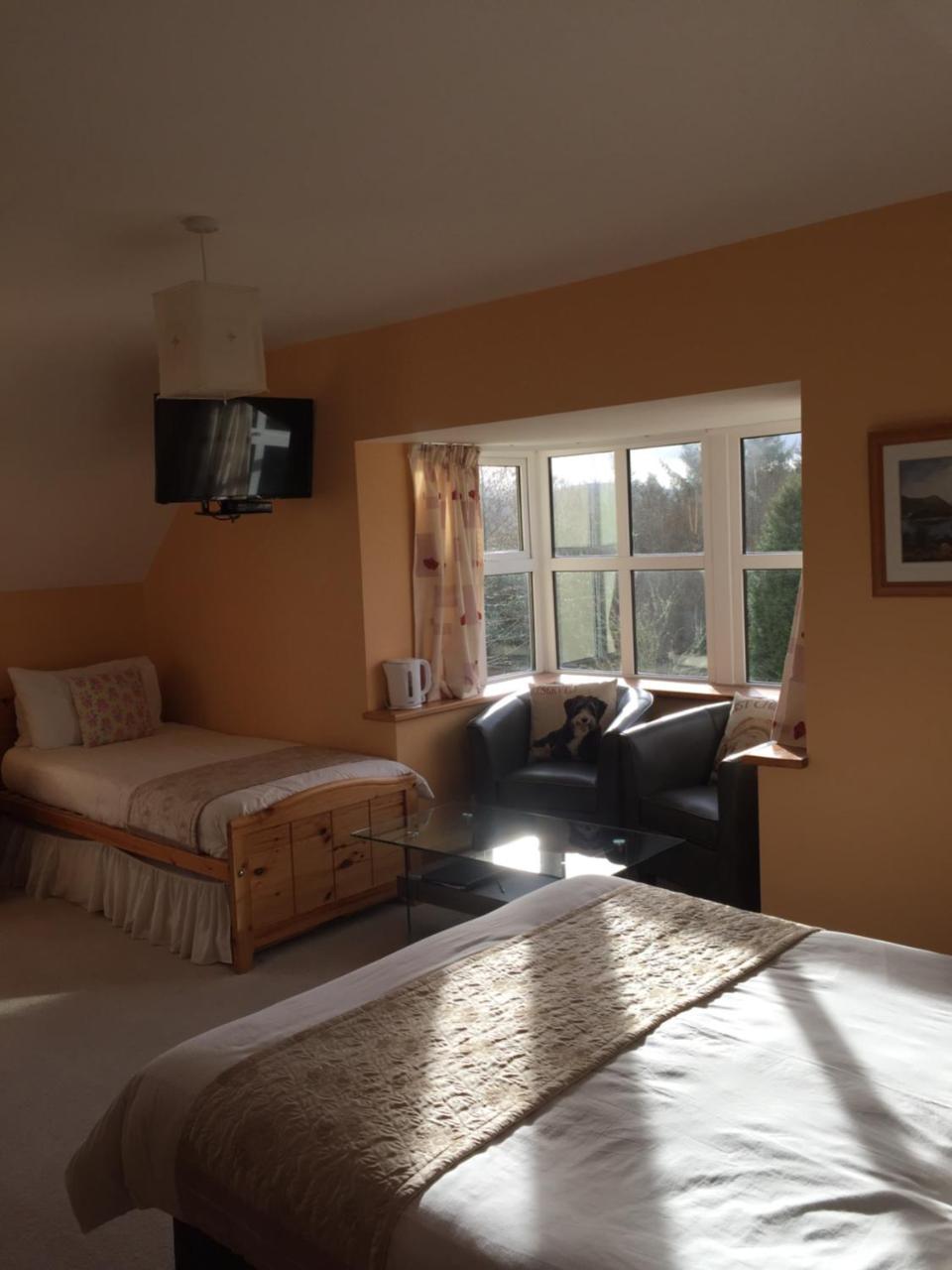 Triple Room with Mountain View