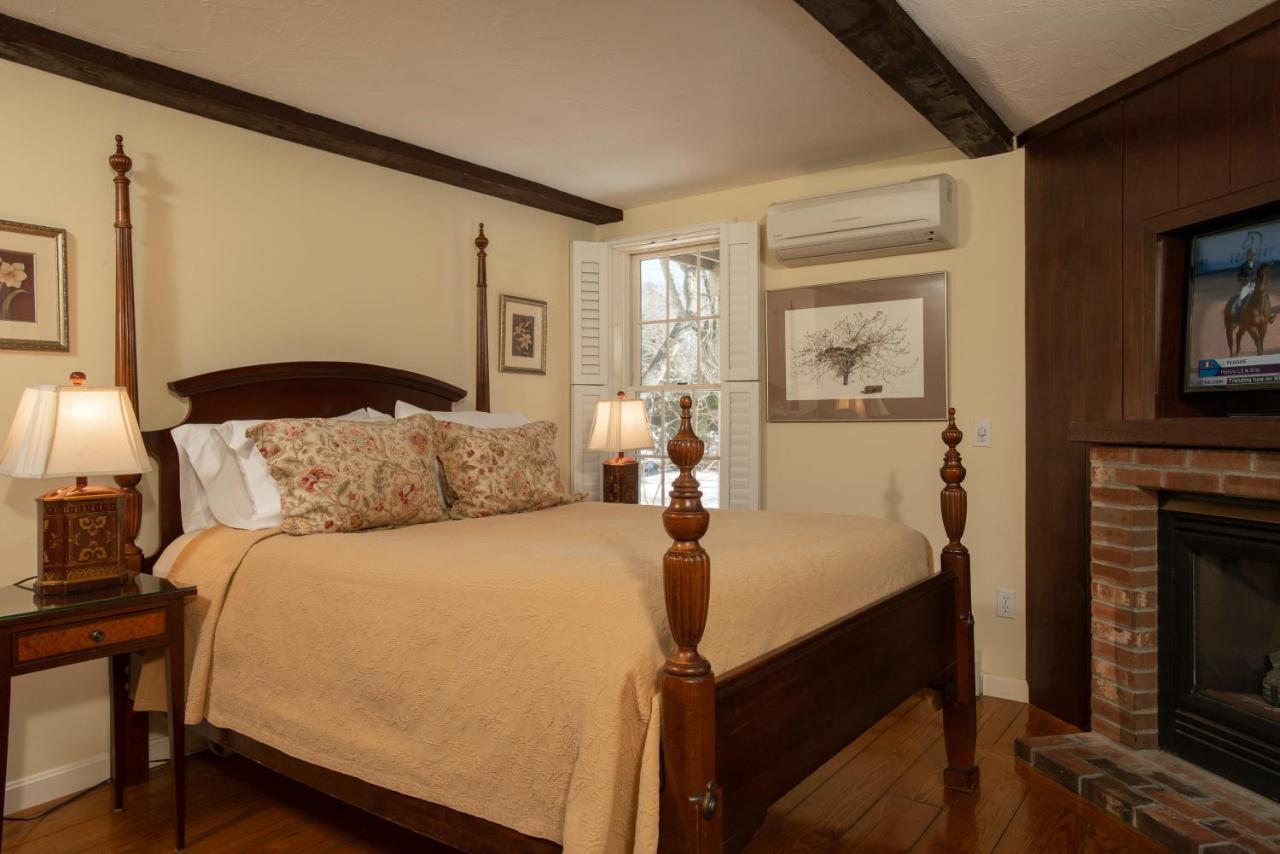 King Room with Spa Bath