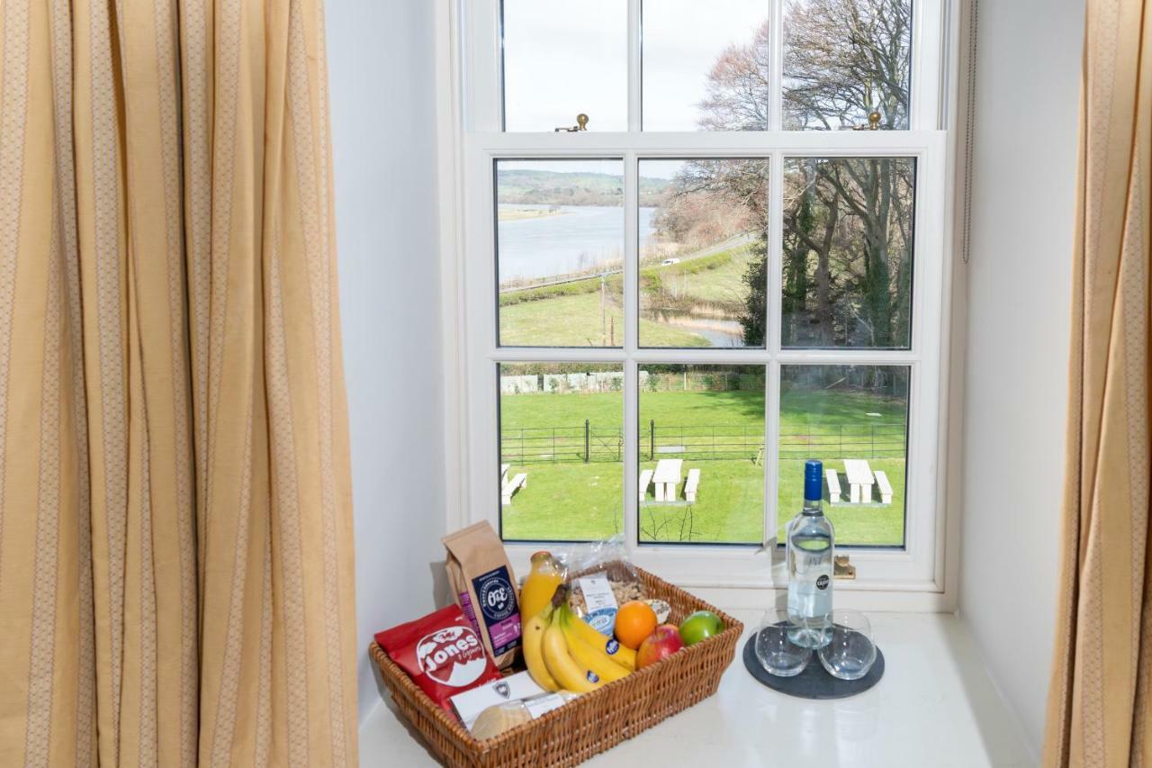 Double Room with Mountain View,777296902:JPEG