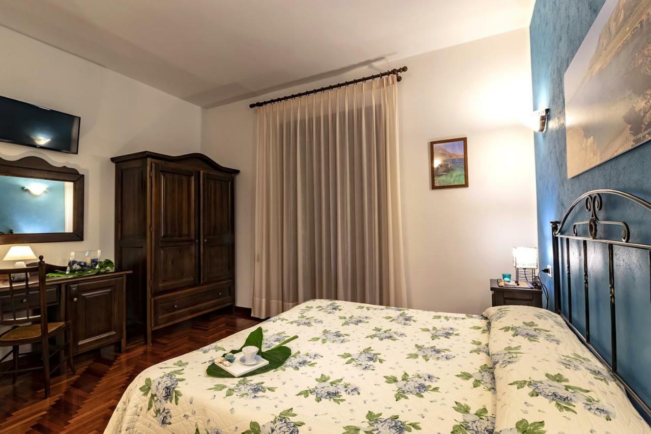Habitación Doble con baño privado