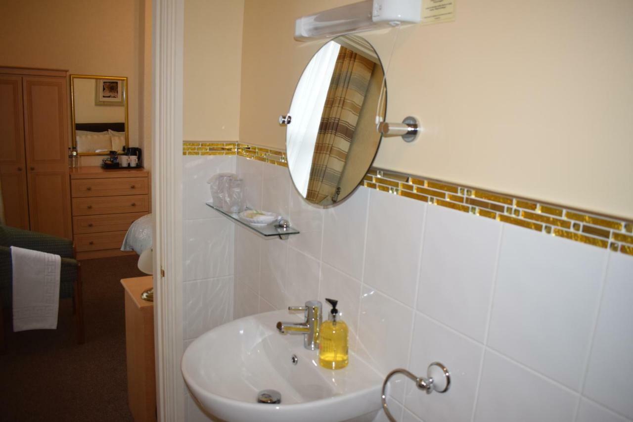 Standard Double Room,780031344:JPEG