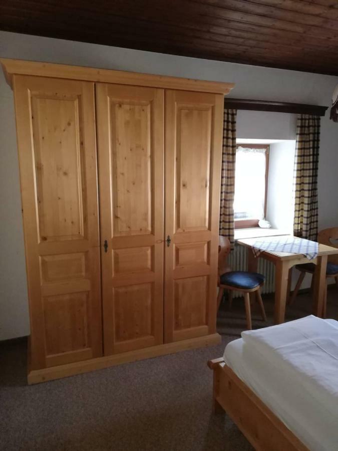Familienzimmer mit Balkon