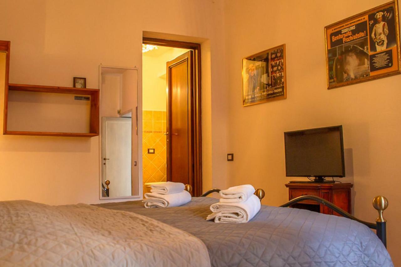Camera Matrimoniale con Bagno Privato
