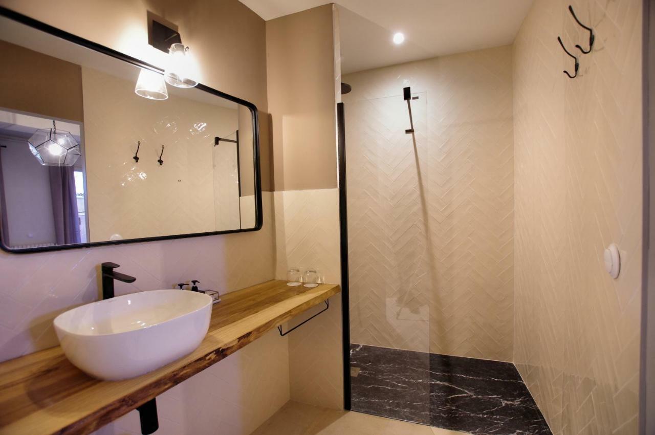 Chambre Double avec Patio