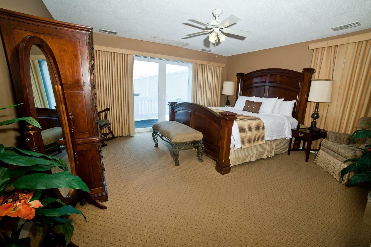 King Suite with Balcony,812124108:JPEG