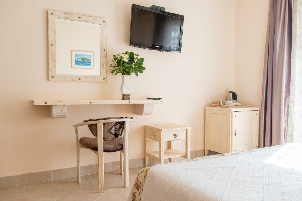 Superior Triple Room,1679570430:JPEG