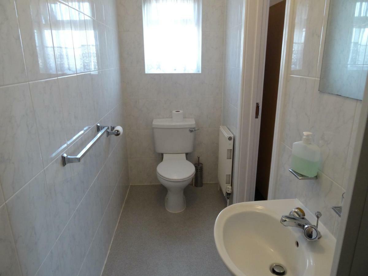 Twin Room with Private Bathroom,1006543786:JPEG