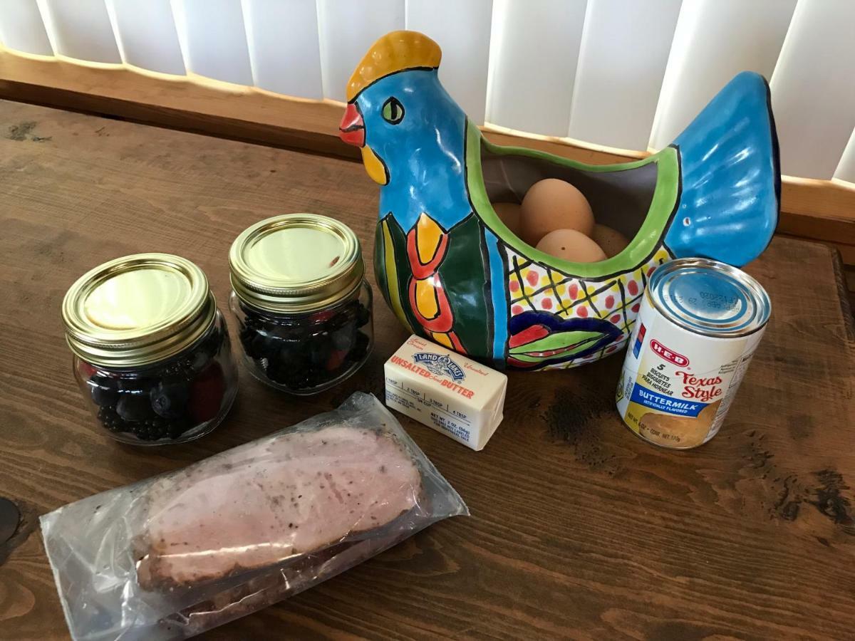 Superior Queen Cabin,1314964042:JPEG