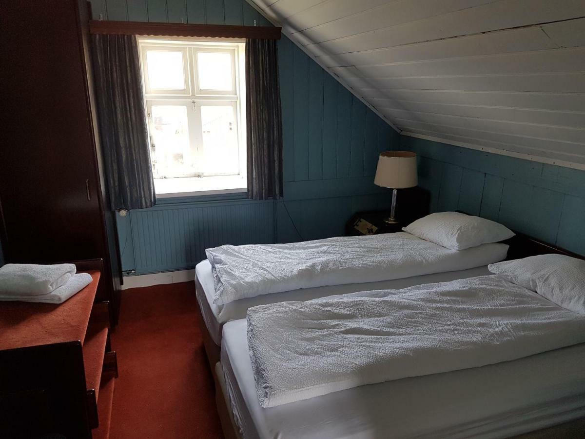 Chambre Double avec Salle de Bains Commune