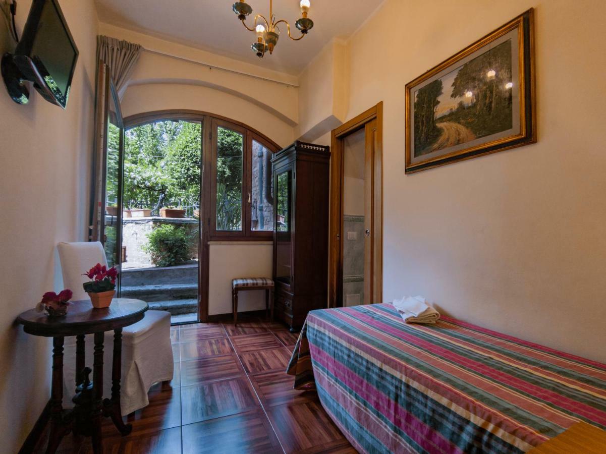 Comfort Single Room Private Garden Separate building