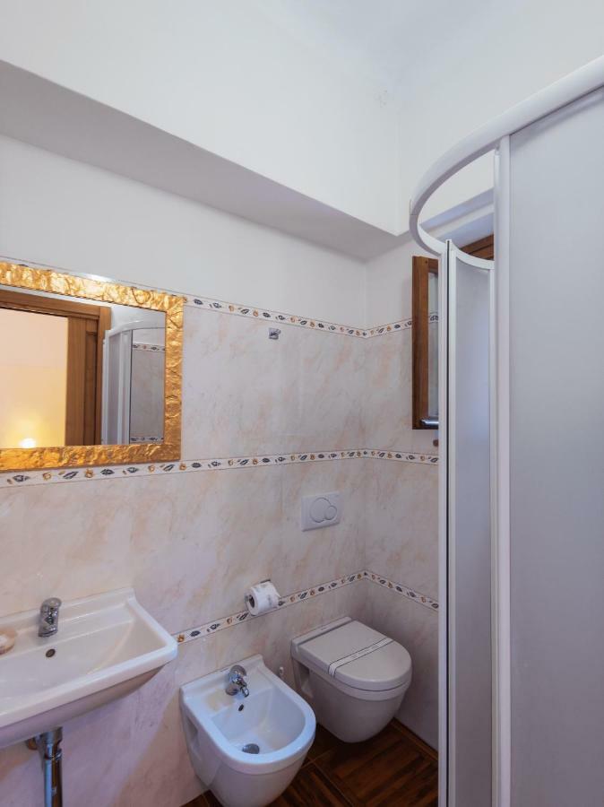 Comfort Single Room Private Garden Separate building