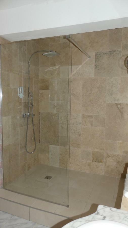 Chambre Double avec Salle de Bains Privative