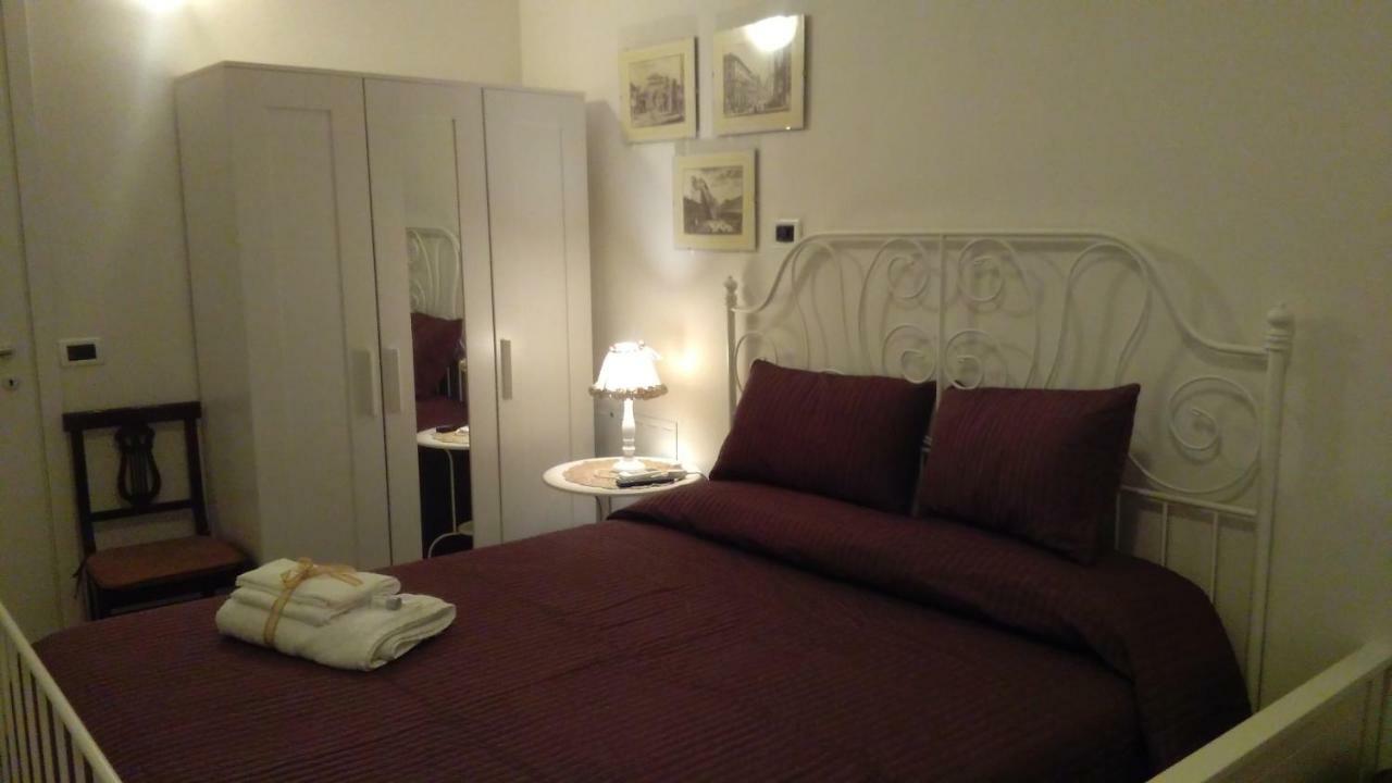 Deluxe Double Room Private Bathroom
