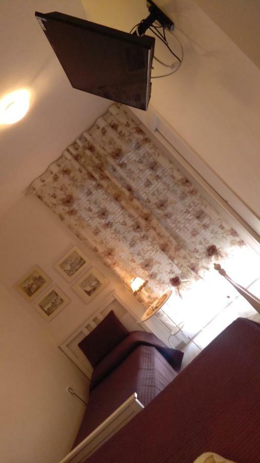 Triple Room Private Bathroom