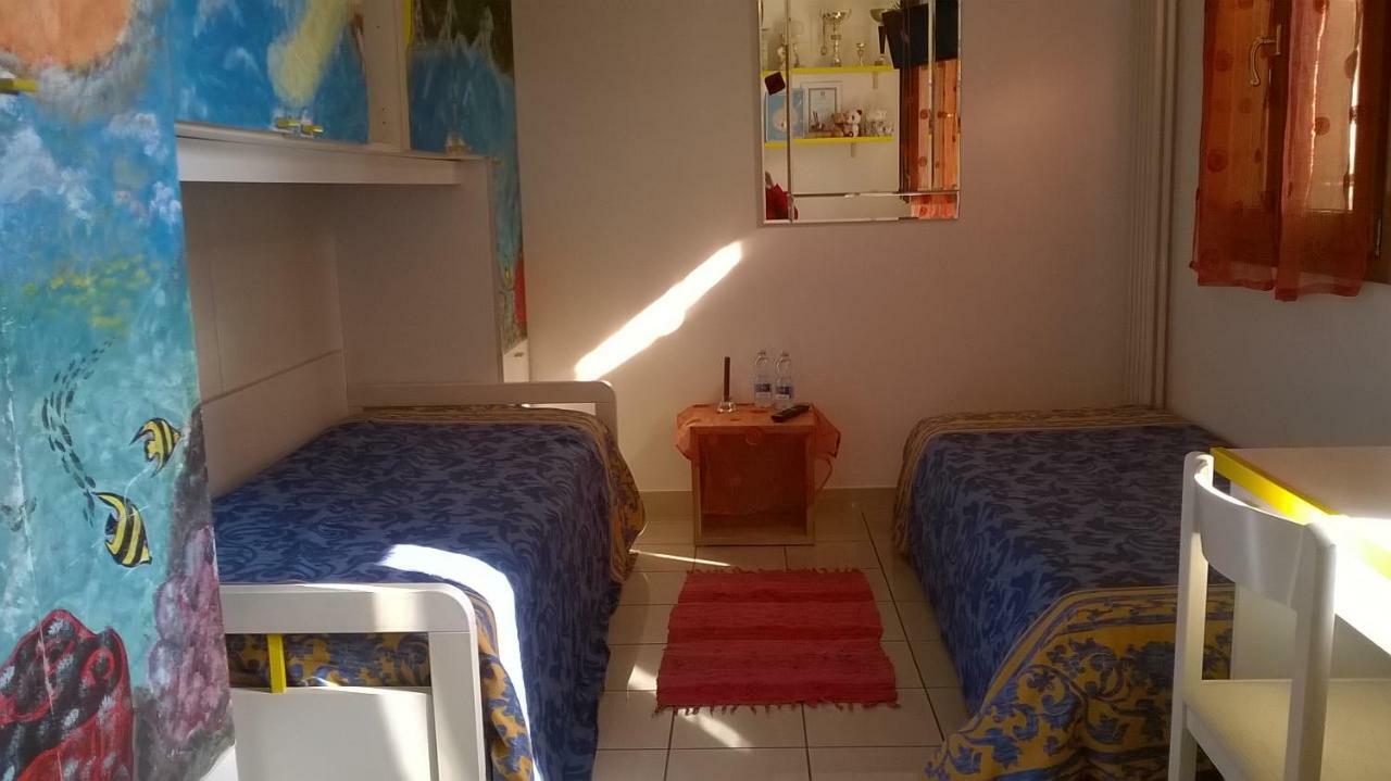 Twin Room with Shared Bathroom