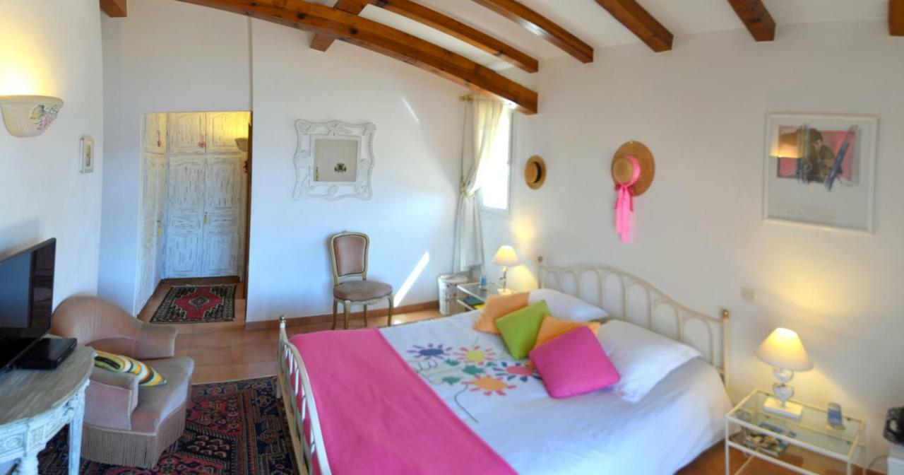 Chambre Lit Queen-Size - Vue sur Mer