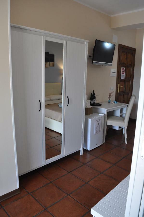 Double Room Terrace,864113594:JPEG