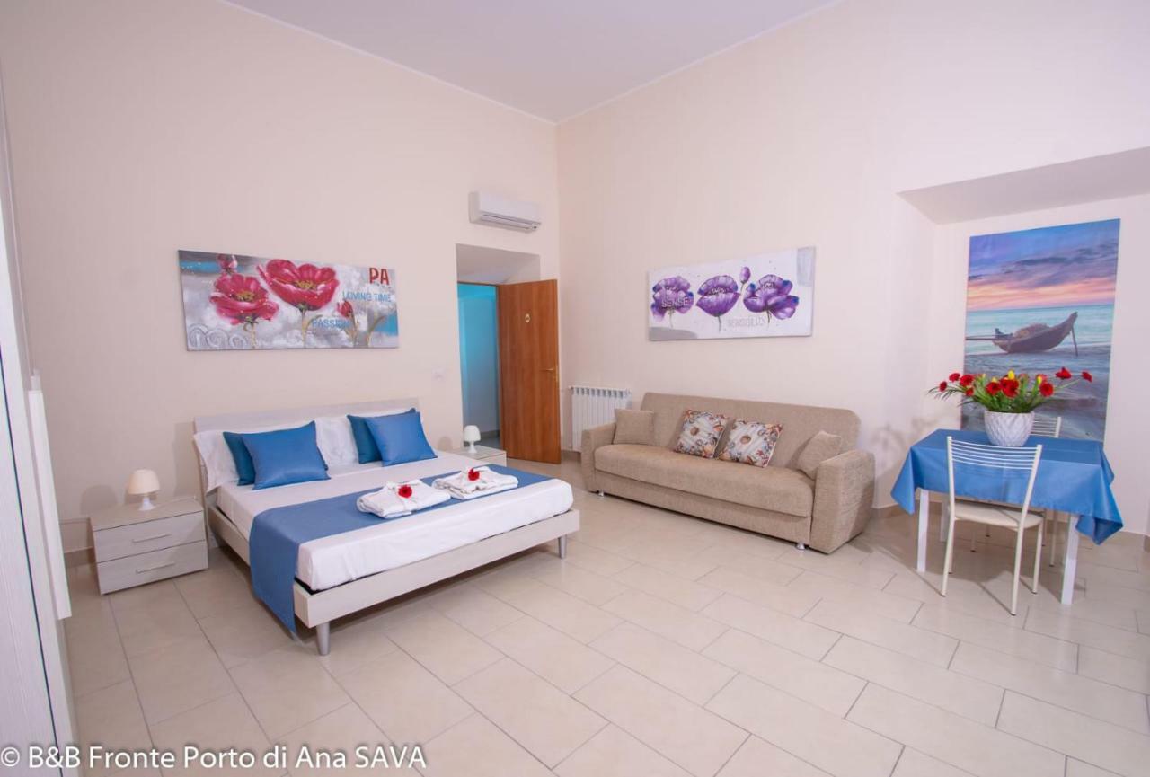 Quadruple Room with Private External Bathroom