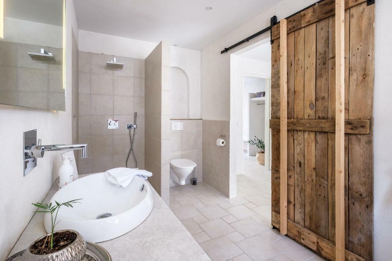 Deluxe Double Room with Shower
