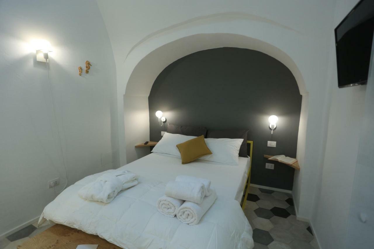 Standard Double Room,891659140:JPEG