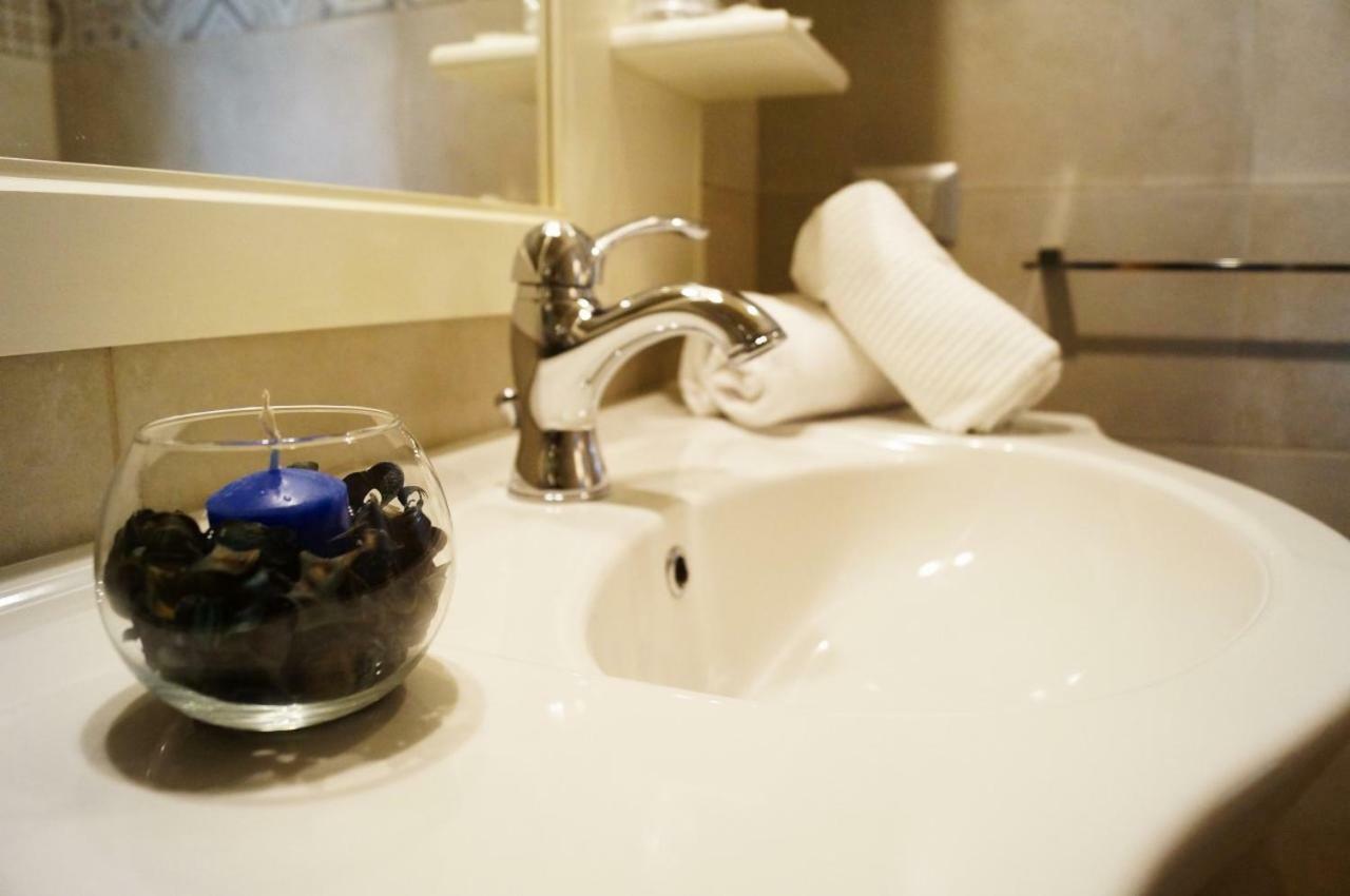 Camera Matrimoniale con Bagno Privato
