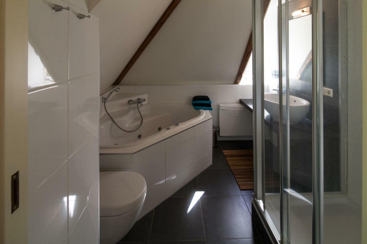 Kamer met Kingsize bed en Bubbelbad