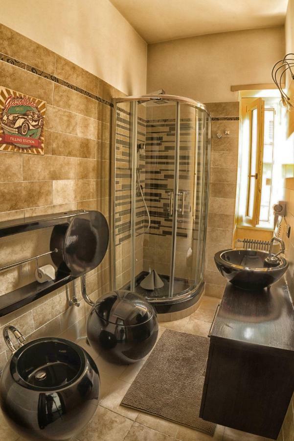 Double or Twin Room Private Bathroom