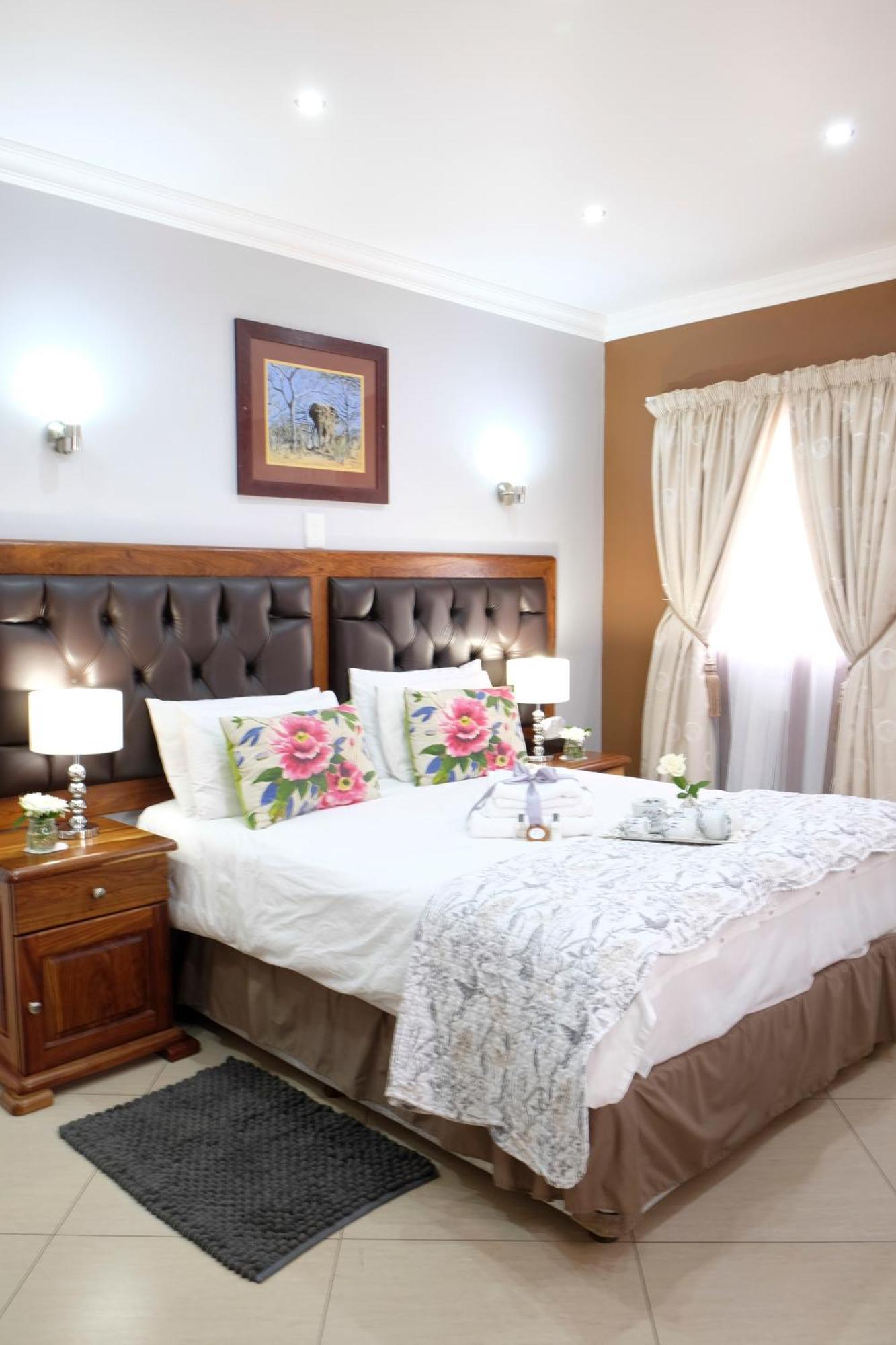 Family Room,1588215225:JPEG