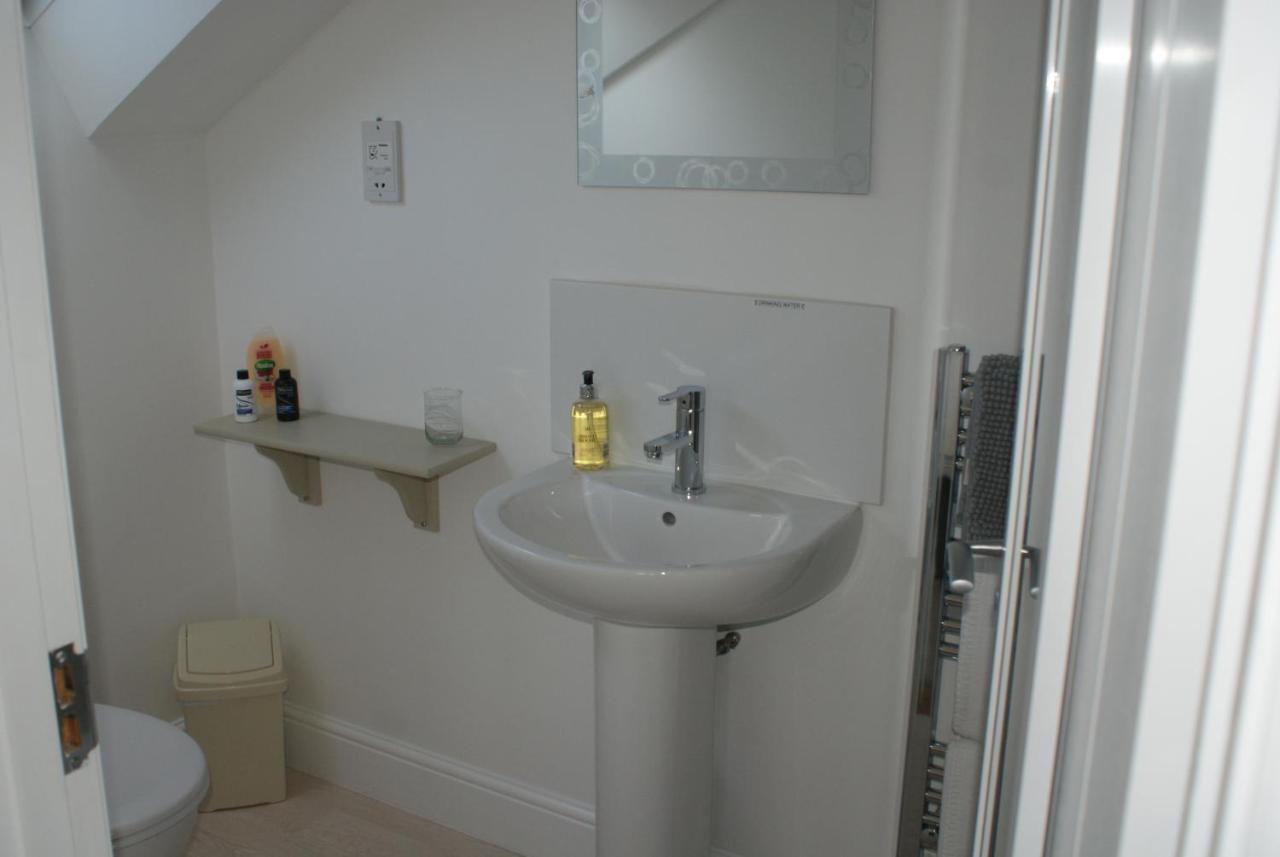 Basic Double Room,1111400973:JPEG