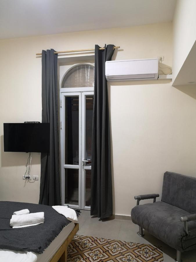 Deluxe Double Room with Balcony,959897950:JPEG