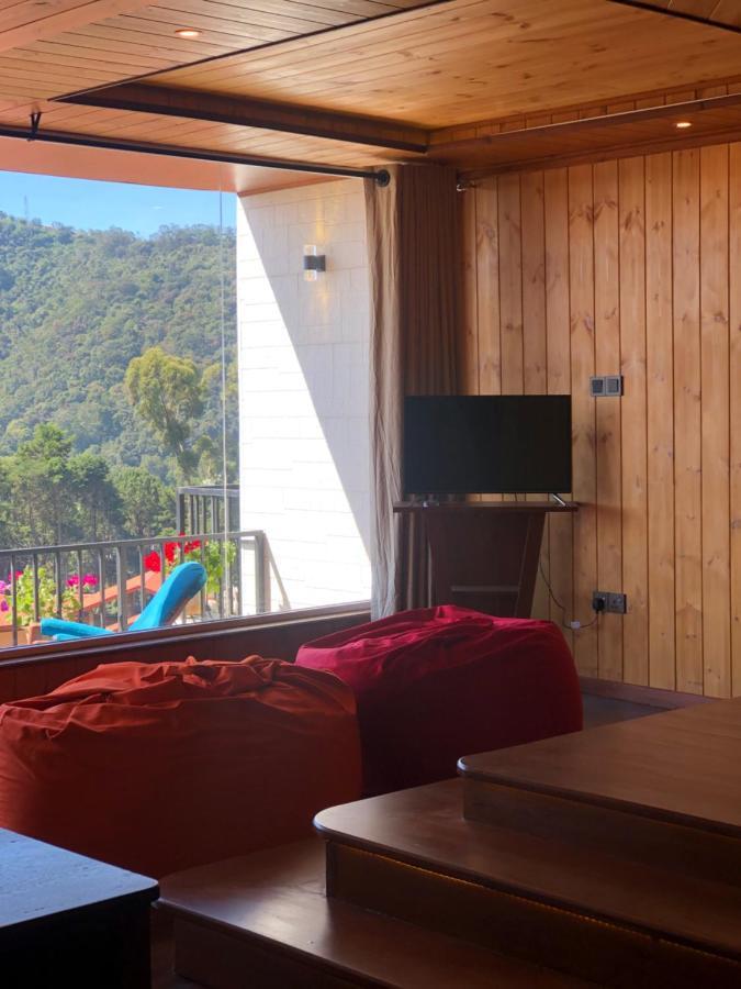 King Room Mountain View