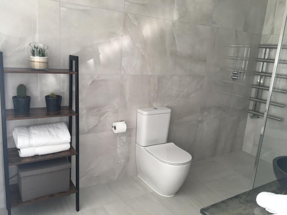 Suite with Mountain View (Open Plan)