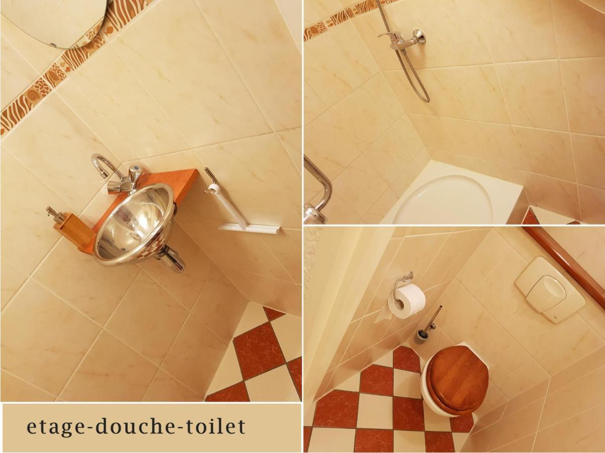 Einzelzimmer mit Gemeinschaftsdusche und -WC