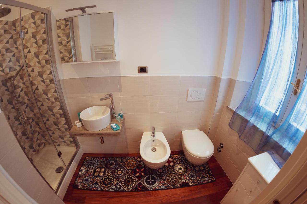 Camera Matrimoniale con Bagno Privato