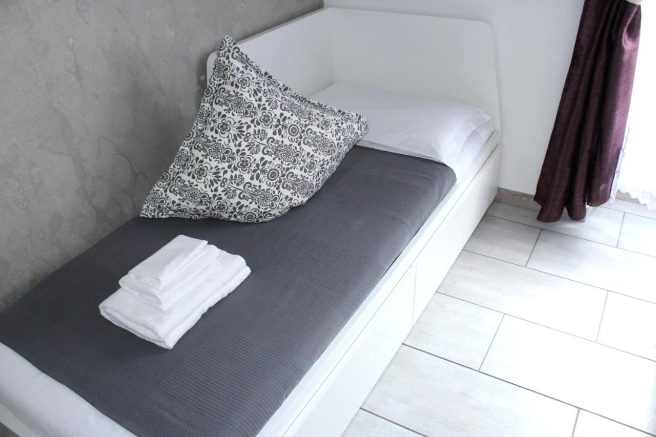 Triple Room,996496357:JPEG