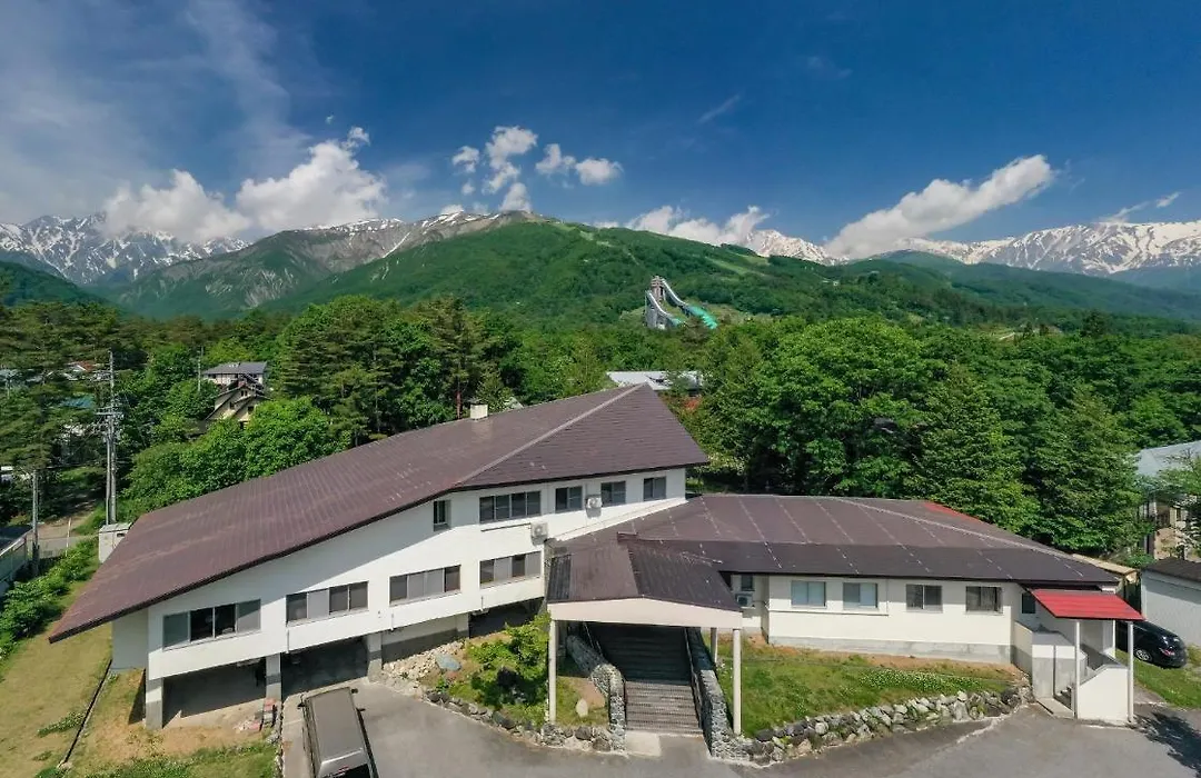 Nomad Hakuba-1