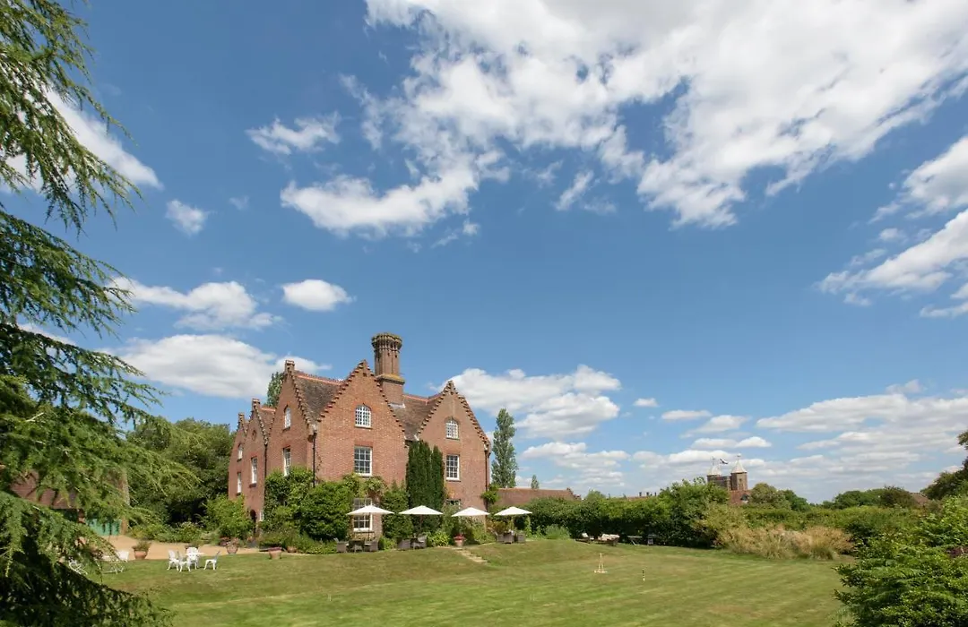 Sissinghurst Castle Farmhouse-1