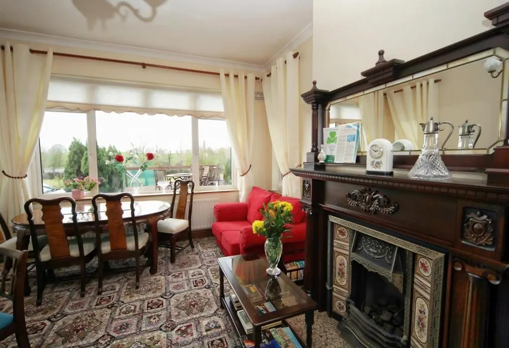 Launard House-1