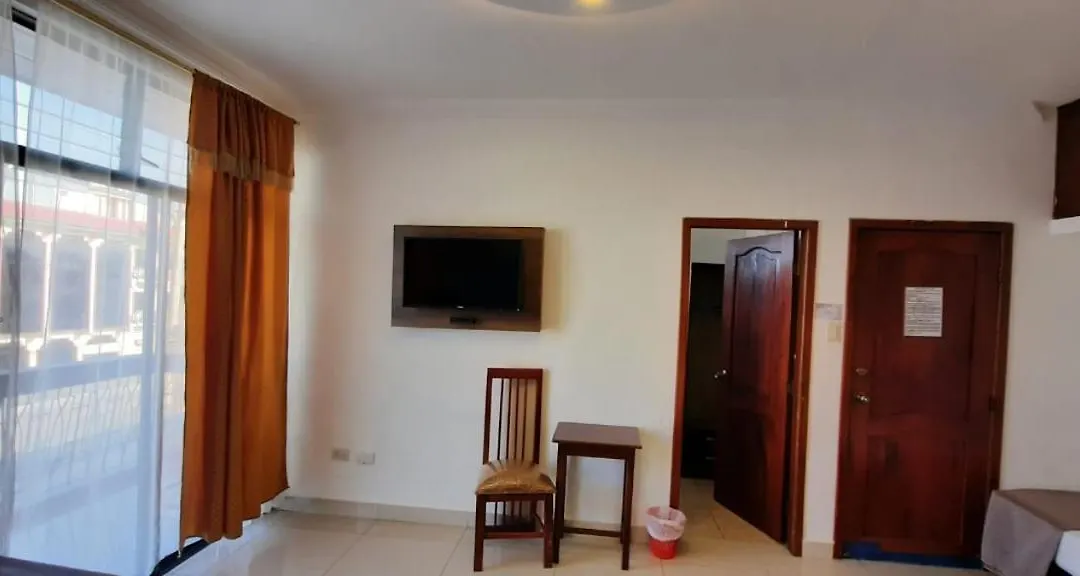 Hostal Perla Real Inn-1