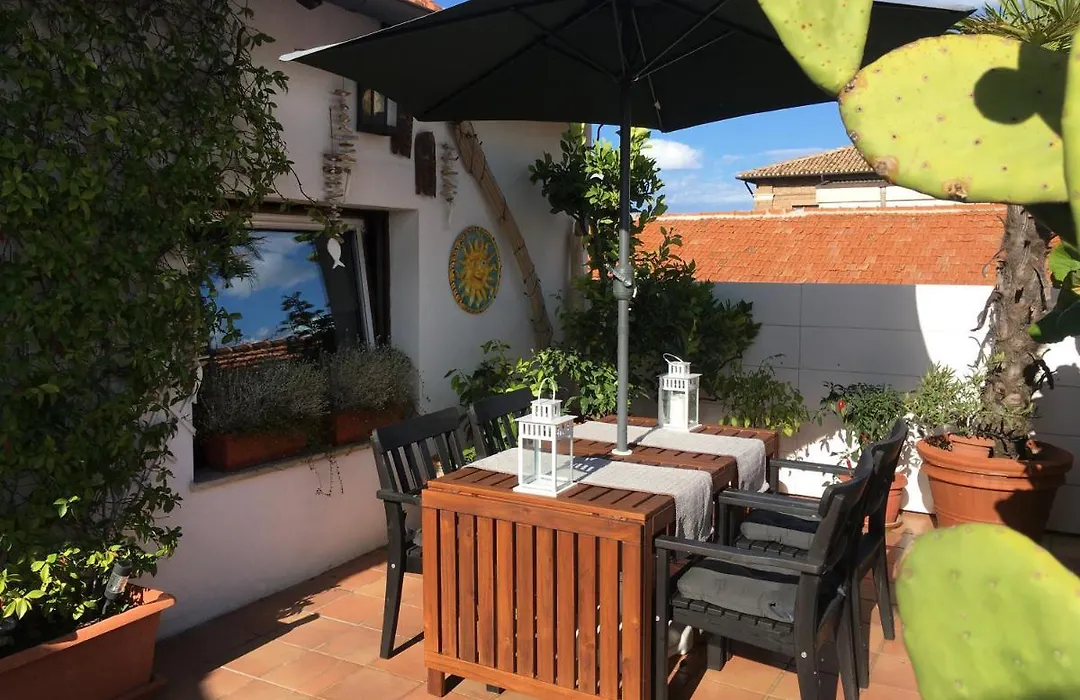 La Terrazza Sui Tetti-1